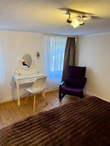 Doppelhaushälfte - gemütlich wohnen im Fachwerkhaus - 5 Schlafzimmer, 2 Bäder