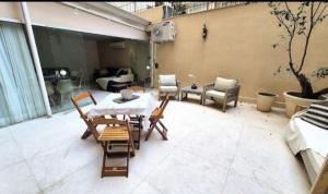 Apto 3 quartos - Copacabana Beach Garden