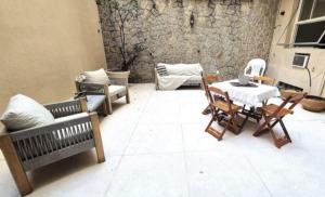 Apto 3 quartos - Copacabana Beach Garden