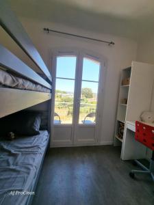 Appartements Goodlife - a 5 min a pieds de la mer avec balcon & parking - By AURAconciergerie : photos des chambres