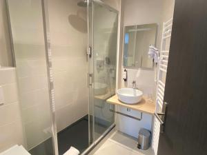 Hotels Best Western Le Moulin de Ducey : photos des chambres