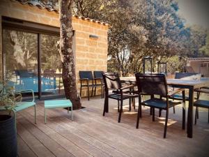 Maisons de vacances Maset de caractere a Saint Siffret - Mas des Chenes - : photos des chambres