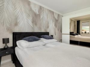 BLACK Apartament Miodowy Dom