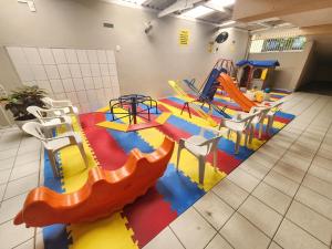 Apartamento Pitangueiras 2 quartos com ar condicionado, garagem