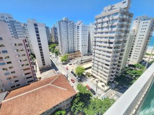 Apartamento Pitangueiras 2 quartos com ar condicionado, garagem