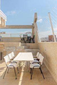 Cobertura com Piscina e churrasqueira Privativas em Santos - 100m da praia Boqueirão