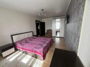 1 ком 11 мкр возле керуен сити , Аквапарк - Qarghaly