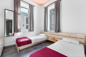 ERMIONI View Seaside Rooms