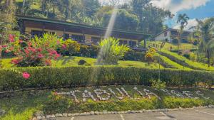 Tabulia Tree Hotel and Villas