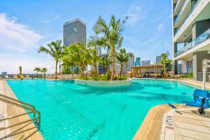 Enjoy Miami From a Condo on 24th Floor