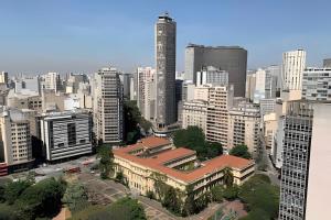 Excelente Studio com vista 1611 República