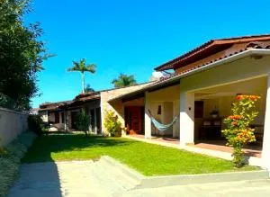 Casa a uma quadra da praia Maresias - 马利西亚斯 Casa a uma quadra da praia Maresias - 马利西亚斯