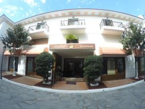 Kallisti Apartments Skiathos Greece