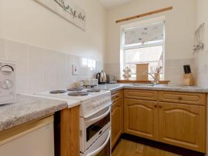 Holiday Home Foxglove cottage by Interhome