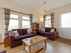 Holiday Home Foxglove cottage by Interhome