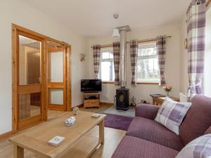 Holiday Home Foxglove cottage by Interhome