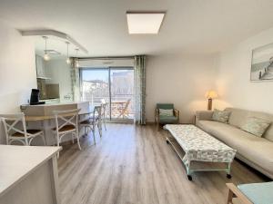 Apartment Le Crystal A by Interhome