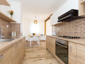 Holiday Home Mazor by Interhome