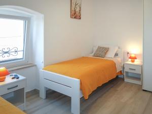 Holiday Home Zvanya by Interhome