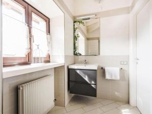 Apartment Lidia by Interhome