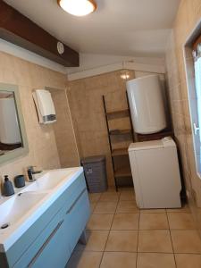 Maisons de vacances Maison N 2 Du Bas Coudreau : photos des chambres