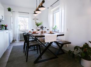 HaHa Gothenburg City Apt for 2