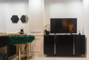 Hanza Tower - Golden Heaven Apartment