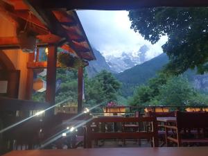 Hotels Hotel des Alpes - Skiers & Bikers Lodge : photos des chambres