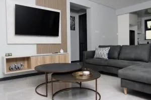 Cityscape I2, 2 Bedrooms, 2 Queen Beds - Kgaphamadi