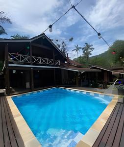 Linda Casa na Praia de Cambury - SP (4)