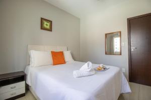 CDL52 - 2 Dorm, Climatizado, Esq. Av. Brasil