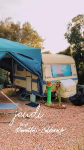 Sejours a la campagne Roulotte individuelle dans le maquis Corse : photos des chambres