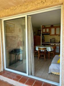 Appartement Bormes-les-Mimosas - Résidence avec piscine