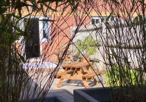 Your Home From Home Near ExCel Private Parking