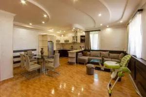 Tsaghkadzor Inn Villa - Agveran