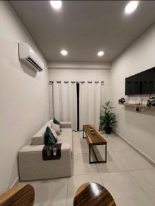 Zuba 307 Vista al rio