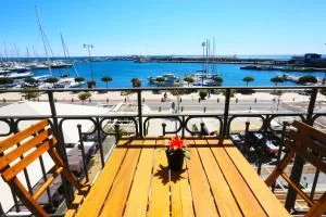 Apartamentos La Torre - Marina