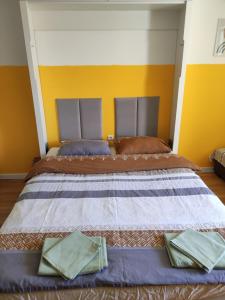 Lovely Studio with a Balcony