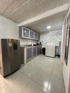 Apartamento cerca al aeropuerto Olaya herrera