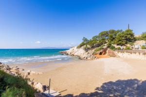CaLaNu Cap Salou Apartment by the sea