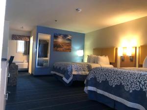 Ridgefield Motor Inn