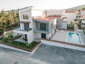 Kyan Executive Suites