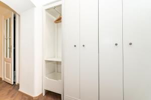 Ghetto Wall - Gozsdu Court Szelényi