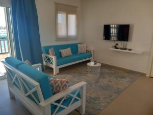 Blue Lagoon View - 2 Bed 2 Bath - Shared Pool - El Gouna