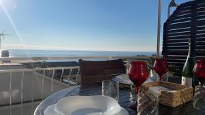 Attico con terrazza fronte mare a Cavi di Lavagna
