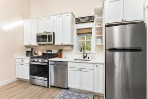 Wayfinder by Seabrook Hospitality