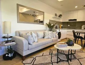 Nalahost Cozy and Elegant 1BR Apartment - 心玛芙市