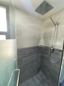 Dinar - villa master bedroom