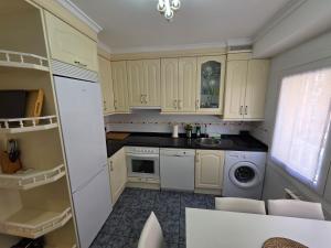 Astur Playa II - Centrally located and ideal for 4 people - VUT-6413-AS