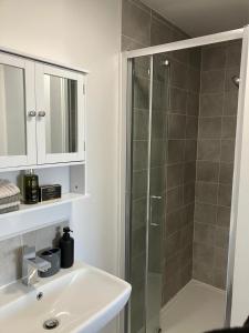 Sheffield 3-Bed Warm Comfy home